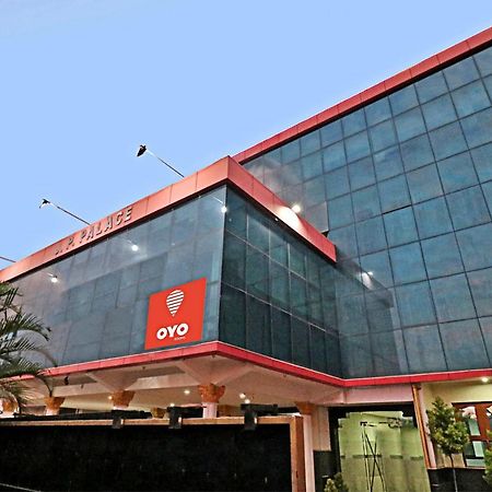 Oyo J P Palace Hotel Dod Ballāpur Buitenkant foto